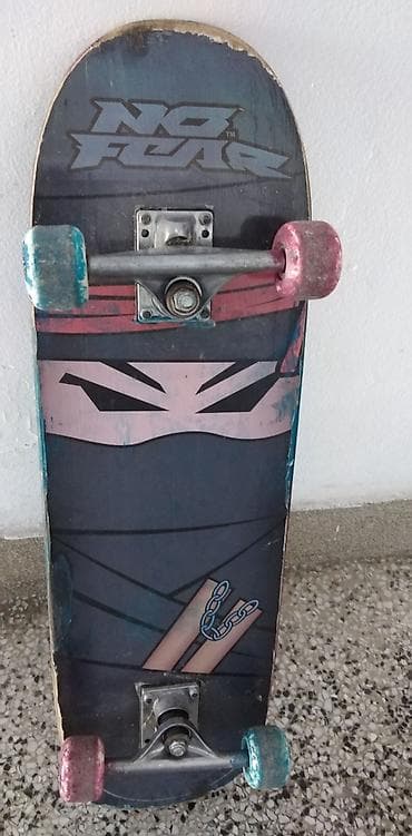 sacuvane slike: Skateboard dužine 67 cm, širine 19,5 cm, polovan Skateboard dužine 60 — 2