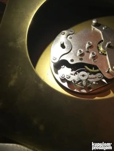 mindjuse preko celog uveta: Vintage Angelus sat navijac Navija se na 8 dana. Ceo je od mesinga — 1