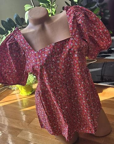 mango parfem 3: MNG ( Mango ) Romantična cvetna bluza sa puf rukavima - M - Model — 2