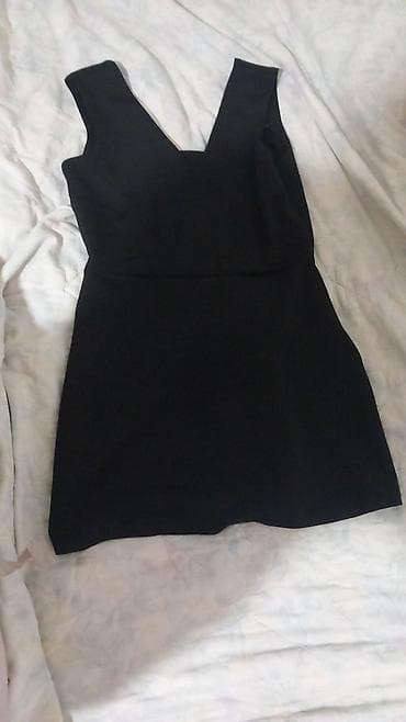 Haljine: Crna mini haljina bez rukava - Kroj: uska silueta sa blago A-linija — 4