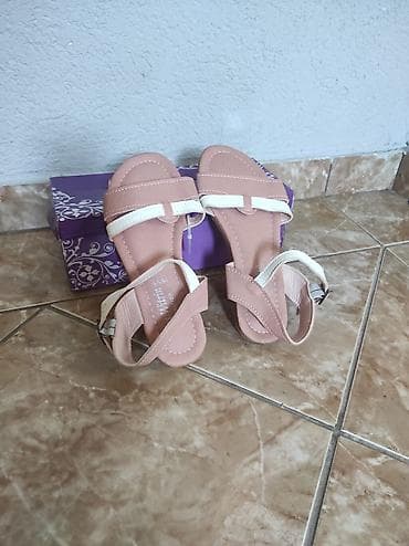 kožna suknja: Nive Puder roze sandale 37,d.u.g.23,5cm — 3