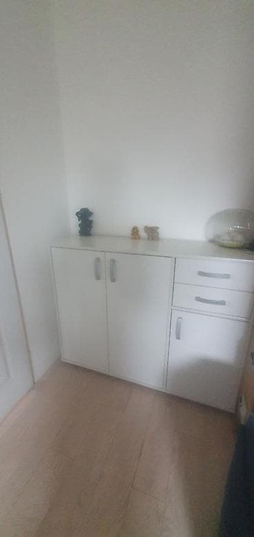 polovne ugaone garniture nis: Cipelar,komoda — 3