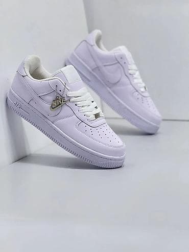 muska odela kragujevac: Nike Air Force 1 patike – više dizajna - Silueta: klasični low-top — 2