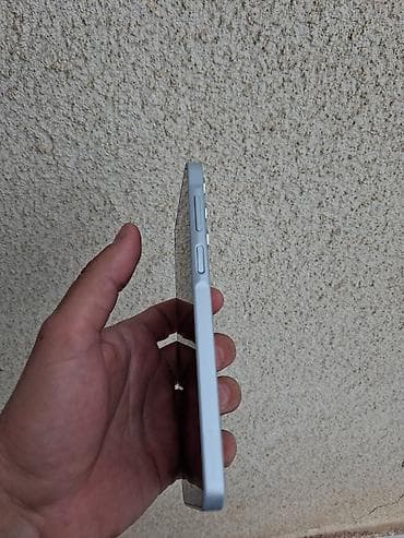 mali bojler cena: Samsung Galaxy A21s u solidnom stanju. Telefon sve radi. Ekran je — 7