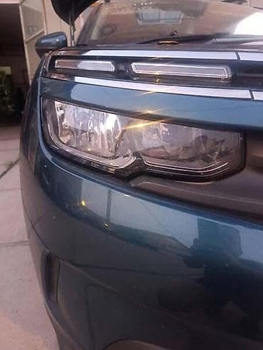 DESNI FAR ZA CITROEN C5 AIRCROSS OD 2018. DO 2023. GOD na lalafo.rs DESNI FAR ZA CITROEN C5 AIRCROSS OD 2018. DO 2023. GOD