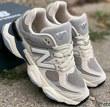 huarache craft cena: NB 9060
Cena: 4100 din ❤️‍🔥
Brojevi: 36-41
O — 10