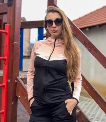 trenerke mokra likra prodaja: M - 2xl
Likra
3200 — 3