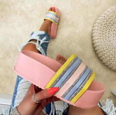 oksfordice sa platformom: Fashion slippers, Dr. Martens, 38 — 1