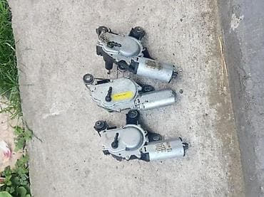 muzilice za krave: MOTOR ZADNJEG BRISACA VW AUDI | mtorici brisaca za grupaciju vw audi — 1