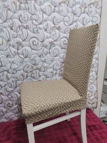 Novi model navlaka za stolice
6 komada Cena 2300 din na lalafo.rs Novi model navlaka za stolice
6 komada Cena 2300 din