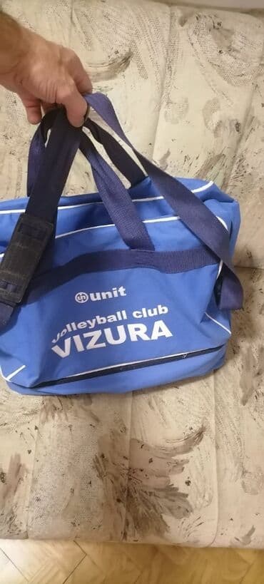fizika sa zbirkom zadataka i prirucnikom za laboratorijske vezbe za 1 razred: Sportska torba kao nova ispravna. Rukohvati plus kaiš za rame
 Mirjevo — 2