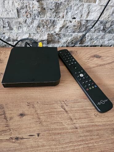 tv box tx9s: Eon Box + Eon Premijum Eon Box u super stanju uz njega ide — 3