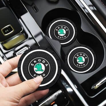 adapter za auto upaljač sa 220v na 12v: Neklizajuća podloga držača za čaše - ŠKODA Neklizajuća podloga držača — 6