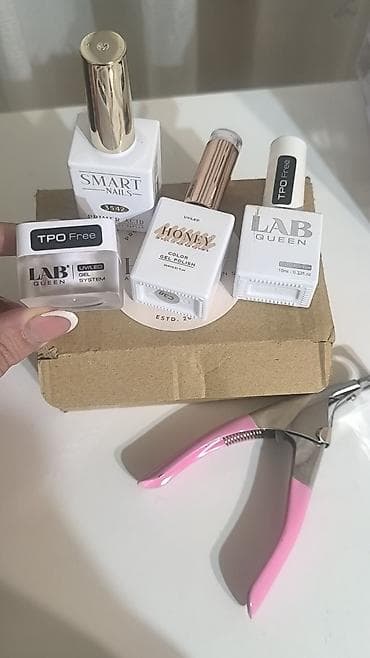 roze patike: Set za negu noktiju koji uključuje Smart Nails Primer Acid, Honey — 1