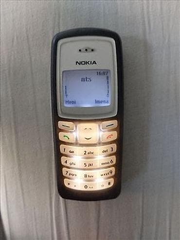 Video Games & Consoles: Nokia 2100 Nokija dobro očuvana,baterija dobra,punjac,sve se vidi na — 2