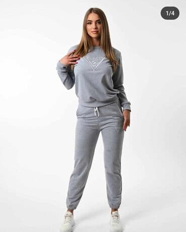 new yorker краљево – слике: Guess — 1