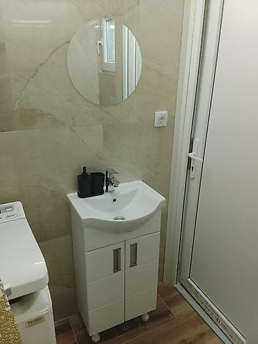 Sweatpants: 2 bedroom — 9