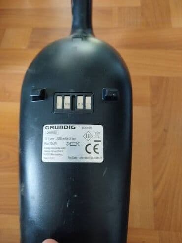 clatronic usisivac: Grunding stapni usisivac Potpuno ispravan, usisava do 45 min Punjenje — 4