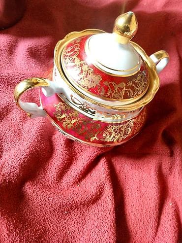 Set za serviranje pića – elegantni komadi za sto - Porcelanska posuda