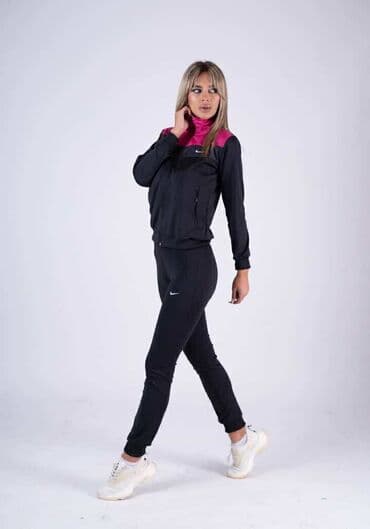 h: M L XL
2.900 din. E — 5