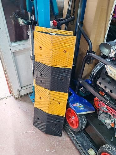 shark antena za auto: Ležeći policajac (segment) – crno-žuti modul za usporavanje — 2