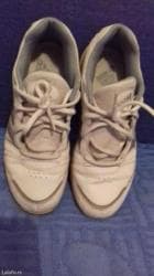 Ženska obuća: Adidas zenske patike 38 2/3 slanje ili licno preuzimanje zrenjanin — 3