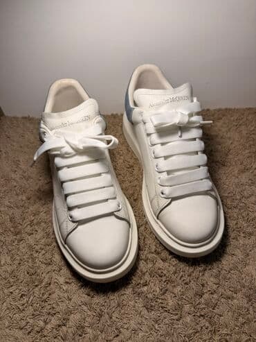 Women's Sneakers and athletic shoes: Alexander McQueen, 38, bоја - Bela
