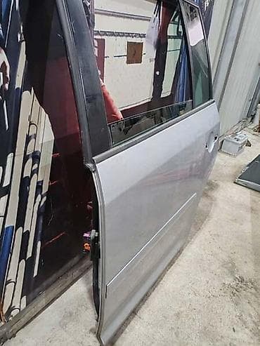 ventilator na upaljac: ZADNJA LEVA VRATA ZA VOLKSWAGEN TOURAN OD 2003. DO 2009. GOD. | — 4