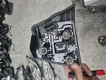 NOSAC SIJALICA BMW E46 | Leva strana na lalafo.rs NOSAC SIJALICA BMW E46 | Leva strana