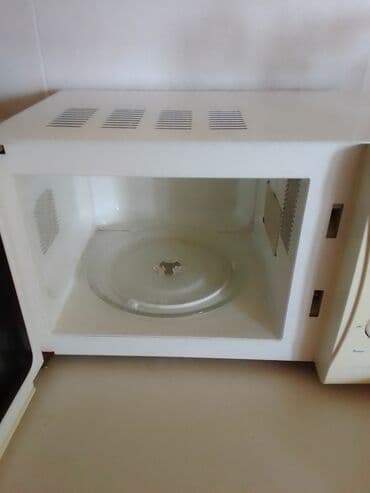 Microwaves: Mikrotalasna u odlicnom stanju,ispravna — 2