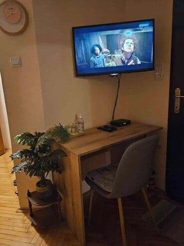 Apartments: 1 bedroom — 6