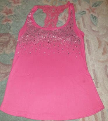 mrezaste pantalone sa cirkonima: Roze majica sa cirkonima. Elegantna, atlet model, na bretele. Sa — 2