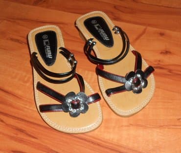 h m haljinice za devojcice: Fashion slippers, Size - 28 — 4