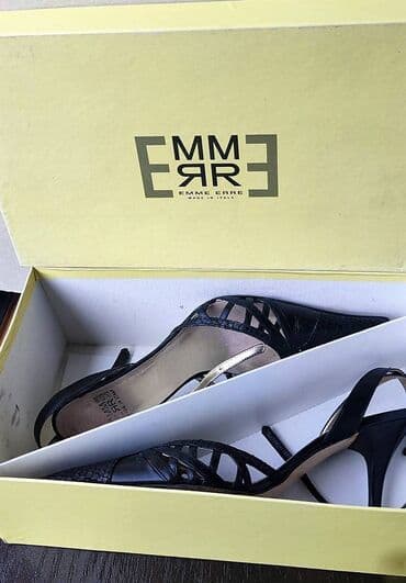 zara prsluk sa dva lica: Sandals, 38 — 1
