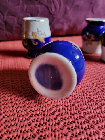 case za zestoko pice: Casice nove liveni porcelan iz 70ih. za zestoko pice. Casice komada — 6