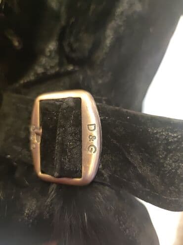 Vests: Dolce&Gabbana, jakna. Bundica koja privlači pažnju. Velur sa — 4