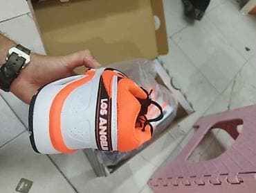 paciotti patike crne: 41-46 4000 din. L — 2
