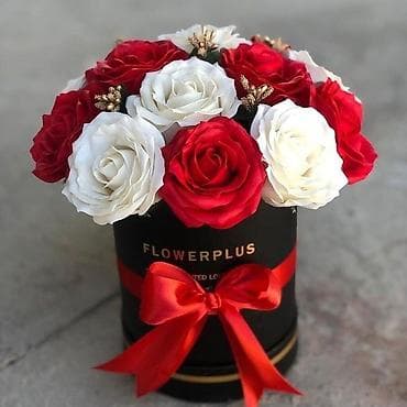 hot: Dekorativne kutije sa večnim ružama od satena - Raskošni aranžmani — 3