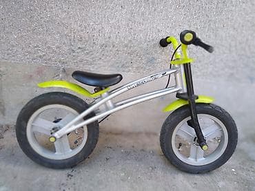 vez na kosulji: Bicikl bez pedala,tockovi i gume na pumpanje 12 cola,sa dobos — 2