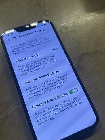 iphone xs 100€: IPHONE 13 BLACK Bh 88% Storage 128GB Prodajem iPhone 13 u odličnom — 4