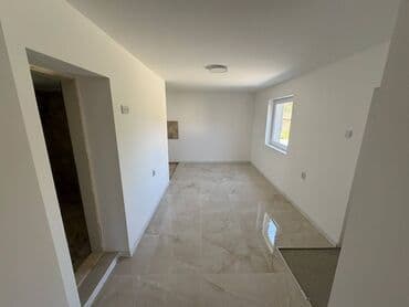 kuce zabalj: Kompletno renovirana kuća 80m2 Sivac, ul. Savska 9 Cena 38.000e — 6