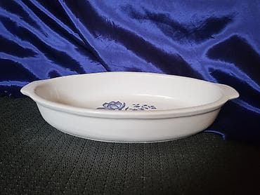posude za brasno: Pekac nov pun porcelan-vitro porcelan iz 80ih.god. Nov — 8