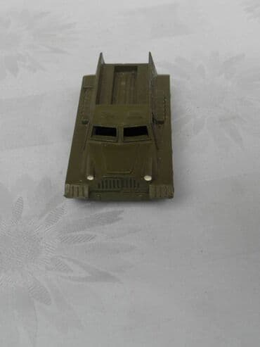 interaktivne plisane igracke: SSSR vojni transporter 8,5 cm. kao nov — 2