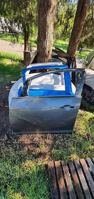set za skidanje sofersajbne: VRATA LEVA ZA OPEL ASTRA J | opel astra j vozaceva vrata — 1
