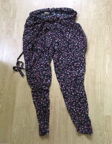 zenski kompleti pantalone i sako: M (EU 38), L (EU 40), Visok struk — 1