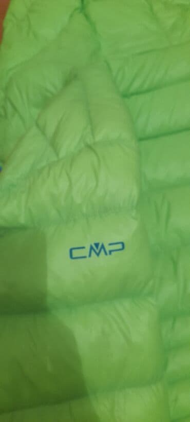 Jakna perjana, savršena. Kao nova. markirana