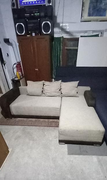 Ugaona garnitura sa ležajem i sandukom za odlaganje 160eu.i polovan