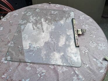 rolo zavesice za auto stakla: Staklo desnih prednjih vrata Lada 2101. Polovno, ocuvano. Skinuto sa — 3