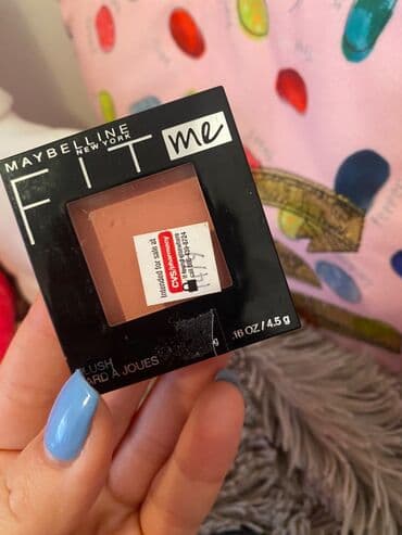 Lepota i nega: Maybelline novo oroginal rumenilp 
Nijansa pink rose
Samo 600 din — 1