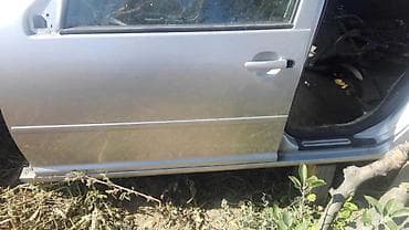 auto placevi pozarevac: VOLKSWAGEN GOLF 4 - KOMPLETAN AUTO U DELOVIMA | Delovi za golfa 4 — 3
